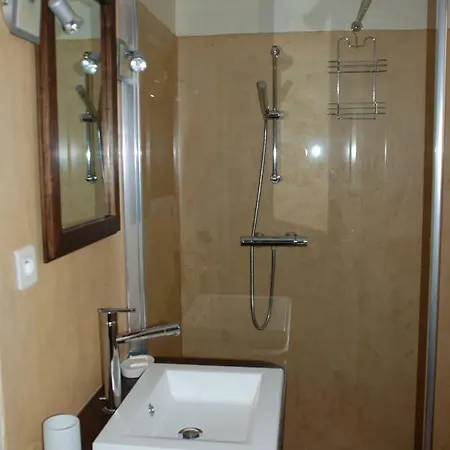 Bed and Breakfast Maison D' Hotes Individuelle La Relinquiere