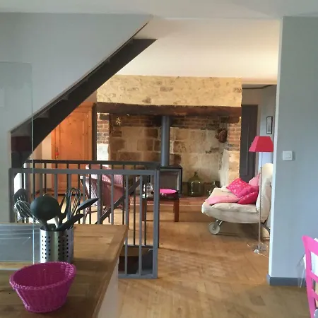 Maison D' Hotes Individuelle La Relinquiere * Milhac